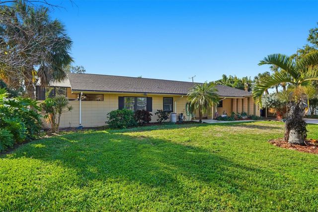 3944 49TH AVENUE S, St Petersburg, FL 33711