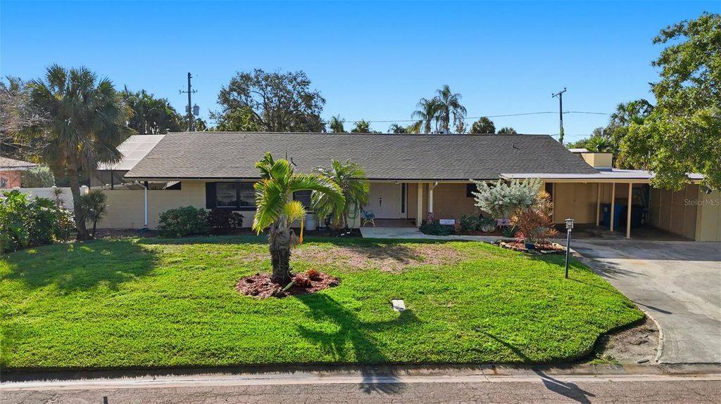 3944 49TH AVENUE S, St Petersburg, FL 33711