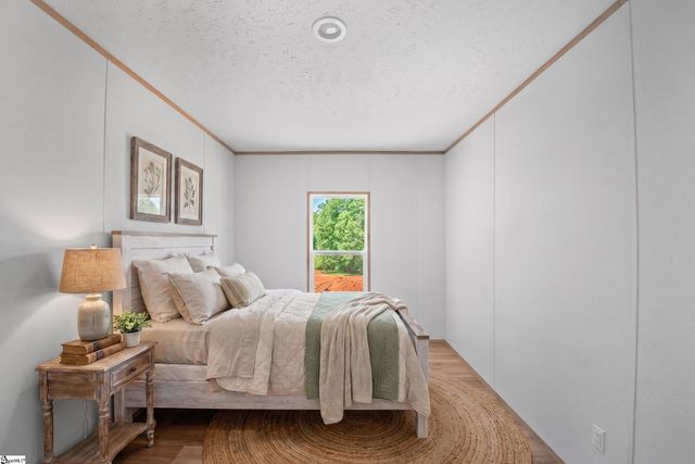 242 Black Bottom Road, Liberty, SC 29657