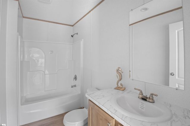242 Black Bottom Road, Liberty, SC 29657