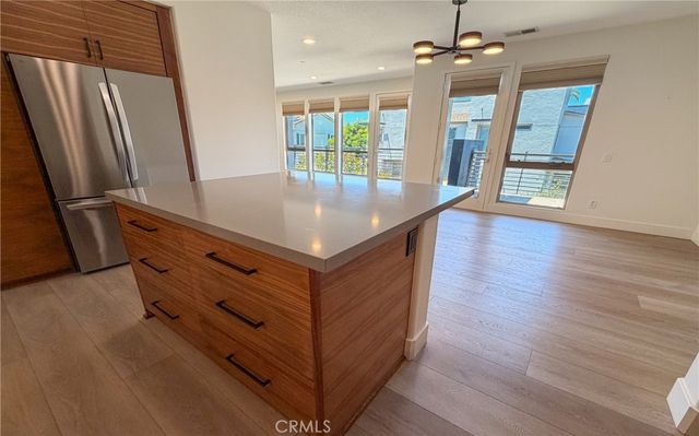 5406 W 149th Place 7, Hawthorne, CA 90250