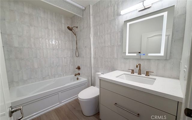 5406 W 149th Place 7, Hawthorne, CA 90250