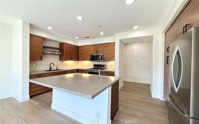 5406 W 149th Place 7, Hawthorne, CA 90250