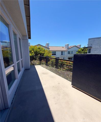 5406 W 149th Place 7, Hawthorne, CA 90250