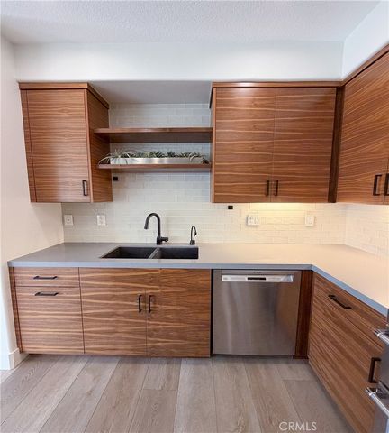 5406 W 149th Place 7, Hawthorne, CA 90250