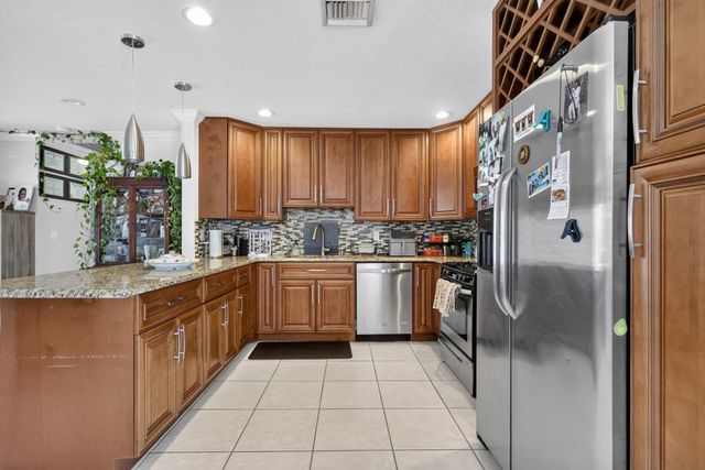 4573 Carthage Circle, Lake Worth, FL 33463
