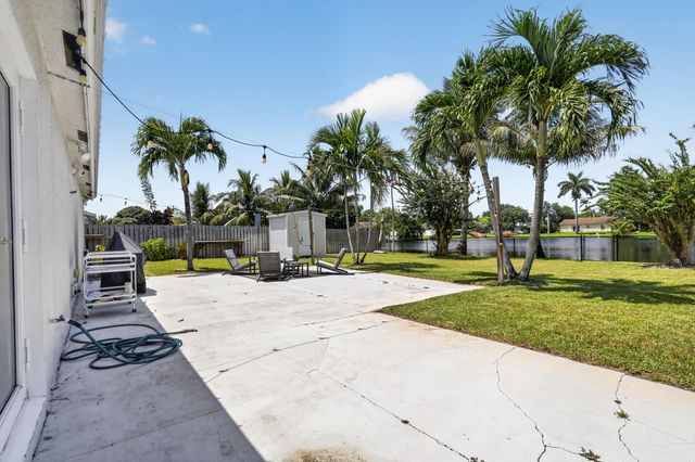 4573 Carthage Circle, Lake Worth, FL 33463