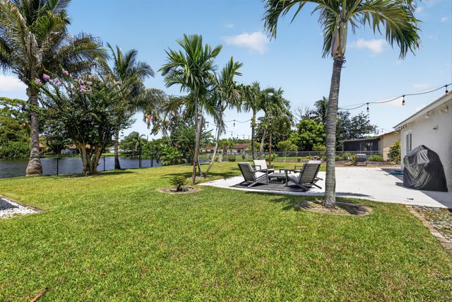 4573 Carthage Circle, Lake Worth, FL 33463