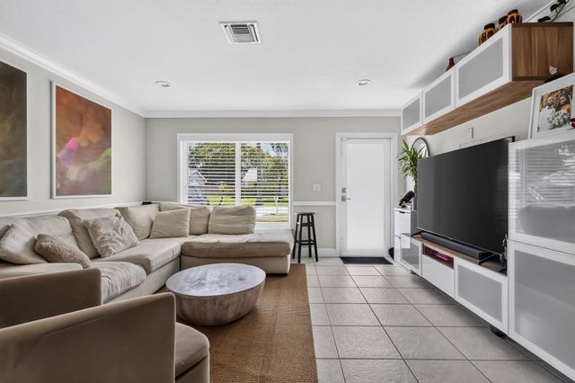 4573 Carthage Circle, Lake Worth, FL 33463