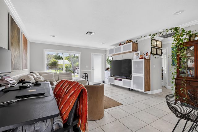 4573 Carthage Circle, Lake Worth, FL 33463