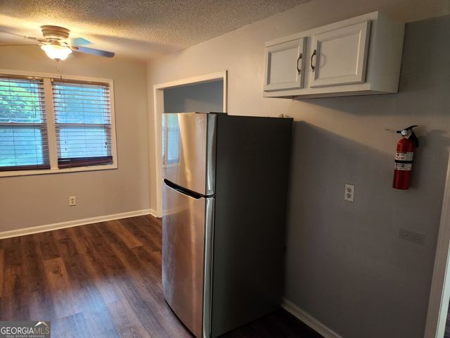 4002 Hawthorne Circle A, Smyrna, GA 30080