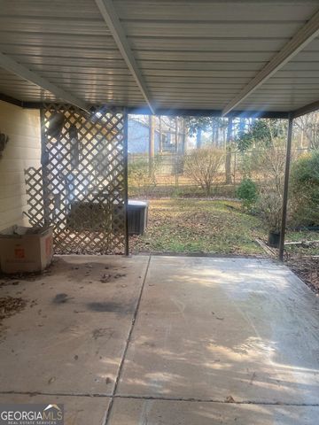 4002 Hawthorne Circle A, Smyrna, GA 30080