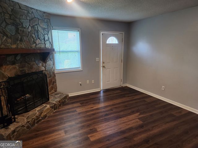 4002 Hawthorne Circle A, Smyrna, GA 30080