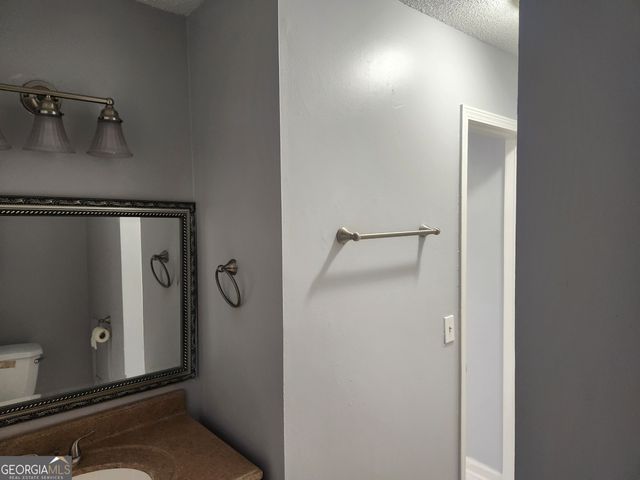 4002 Hawthorne Circle A, Smyrna, GA 30080