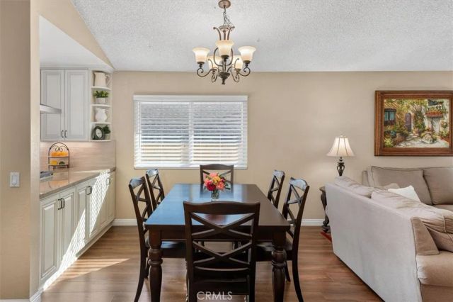 22948 Magnolia Glen, Valencia, CA 91354