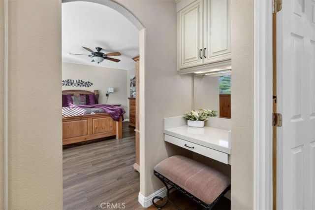 22948 Magnolia Glen, Valencia, CA 91354