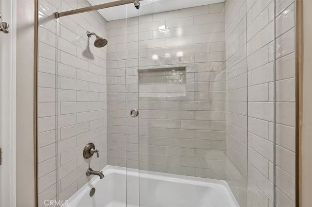 22948 Magnolia Glen, Valencia, CA 91354