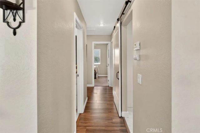 22948 Magnolia Glen, Valencia, CA 91354