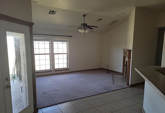 1601 SW Edward Cir, Lawton, OK 73505