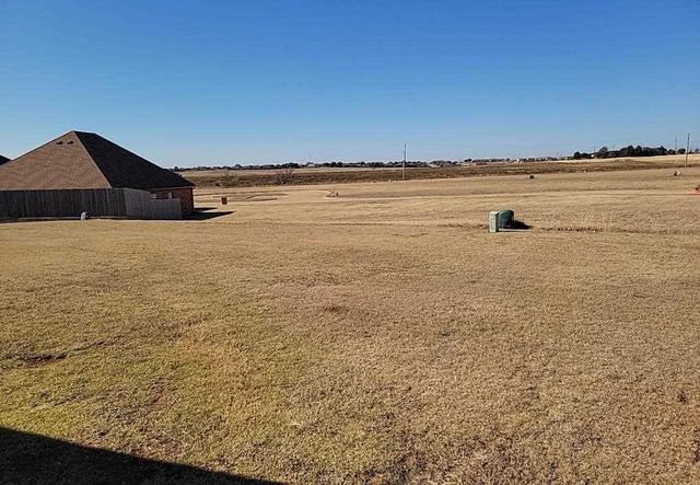 1601 SW Edward Cir, Lawton, OK 73505