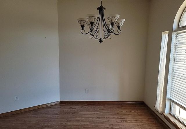 1601 SW Edward Cir, Lawton, OK 73505