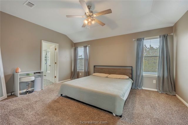 15203 Faircrest Drive, College Station, TX 77845