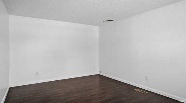 3634 Colorado Court, Fort Wayne, IN 46815