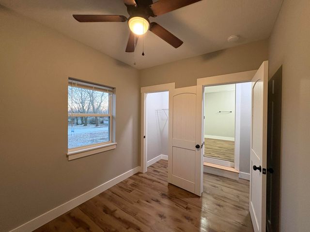 1161 E Elm Street Elm, Morrisville, MO 65710