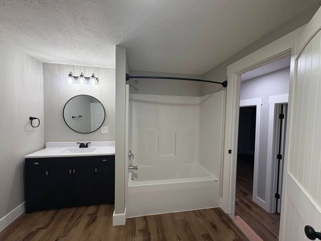 1161 E Elm Street Elm, Morrisville, MO 65710