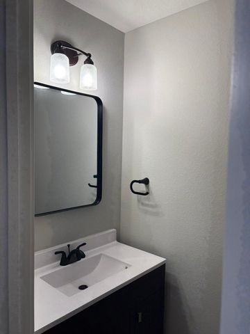 1161 E Elm Street Elm, Morrisville, MO 65710