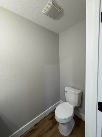 1161 E Elm Street Elm, Morrisville, MO 65710