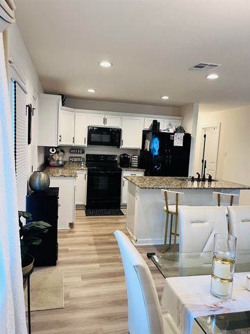 564 Whispering Waters Ave, Gonzales, LA 70737