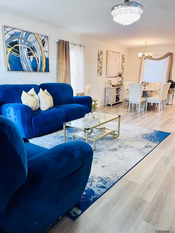 564 Whispering Waters Ave, Gonzales, LA 70737