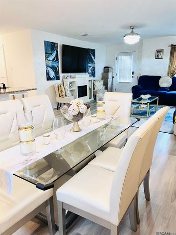 564 Whispering Waters Ave, Gonzales, LA 70737