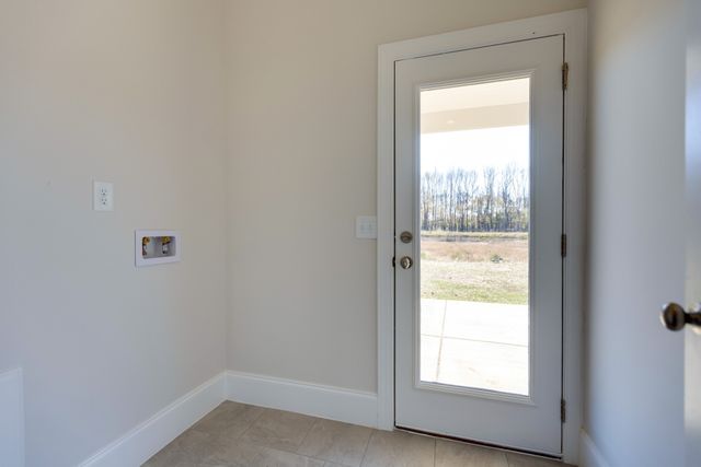 35 Madeleine Way, Kingston Springs, TN 37082