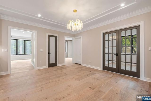 455 Sunset Avenue, Haworth, NJ 07641