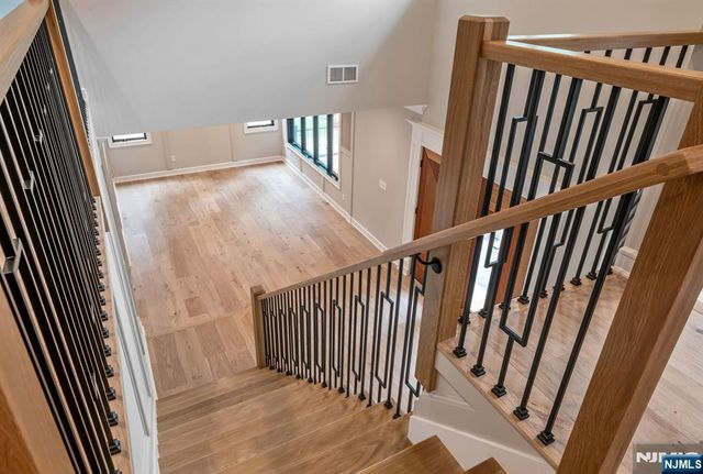 455 Sunset Avenue, Haworth, NJ 07641