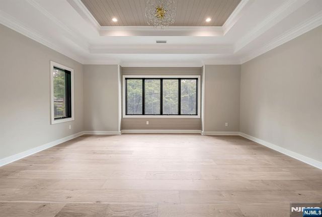 455 Sunset Avenue, Haworth, NJ 07641