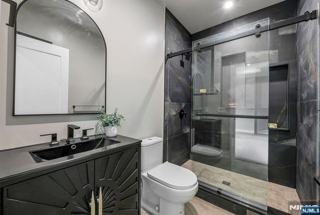 455 Sunset Avenue, Haworth, NJ 07641