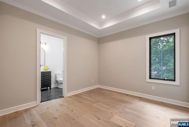 455 Sunset Avenue, Haworth, NJ 07641