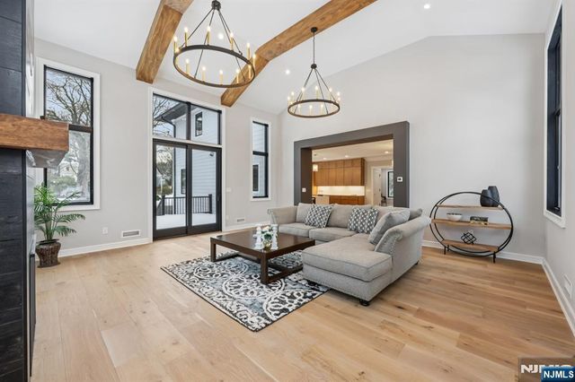 455 Sunset Avenue, Haworth, NJ 07641