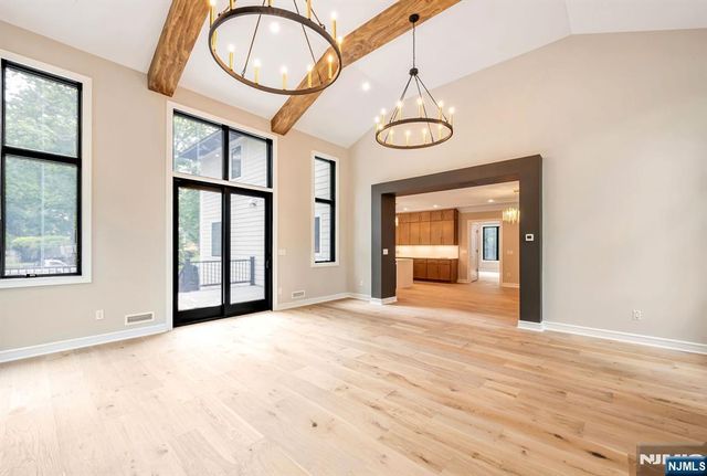 455 Sunset Avenue, Haworth, NJ 07641