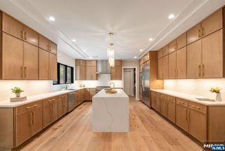 455 Sunset Avenue, Haworth, NJ 07641