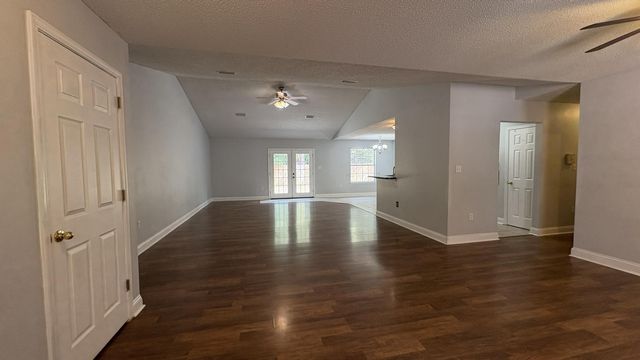 159 Conquest Avenue, Crestview, FL 32536