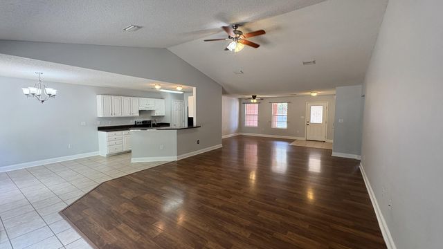 159 Conquest Avenue, Crestview, FL 32536