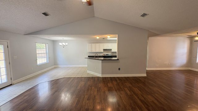 159 Conquest Avenue, Crestview, FL 32536