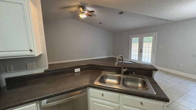 159 Conquest Avenue, Crestview, FL 32536