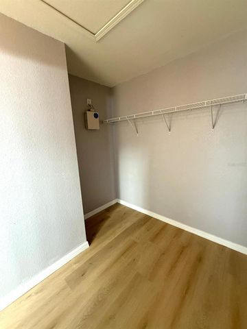 11046 WINTER CREST DRIVE, Riverview, FL 33569