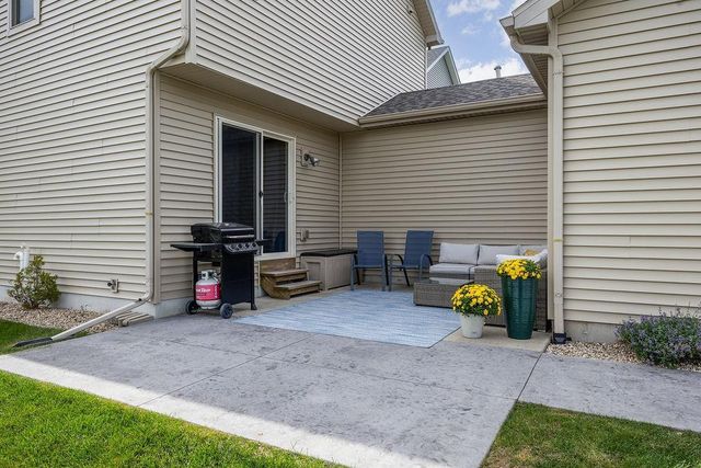 6982 Reston Heights Drive, Madison, WI 53718