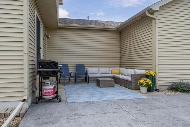 6982 Reston Heights Drive, Madison, WI 53718